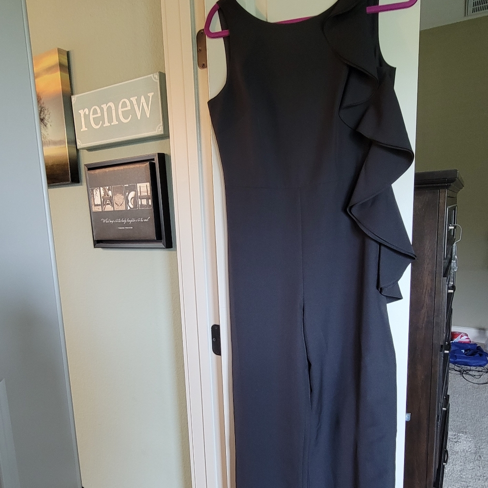Black Badgley Misschka pantsuit with ruffle Sz 6